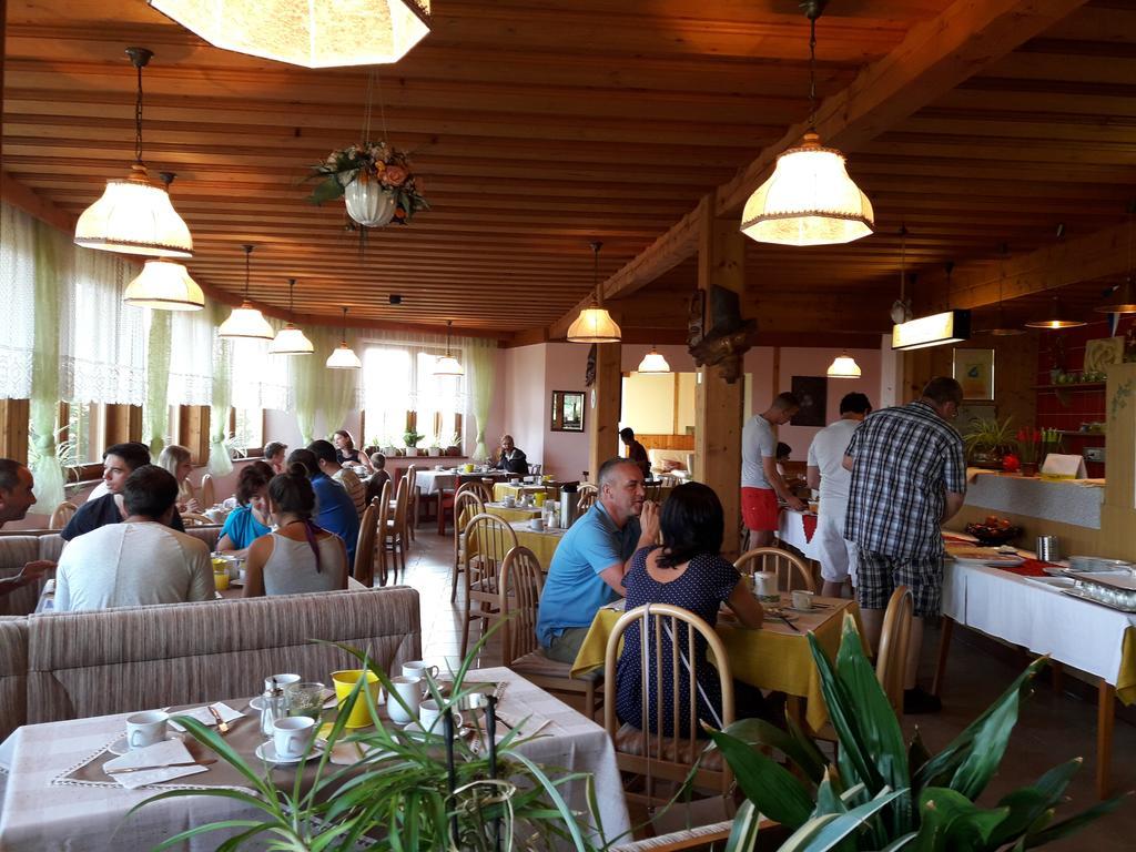 Ferienpension Garni Hubert Rigelnik Sankt Kanzian am Klopeiner See Kültér fotó